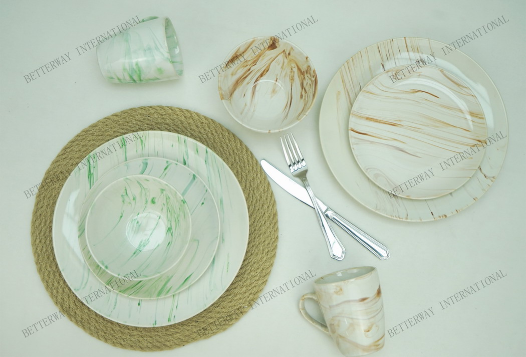 Stoneware dinnerware with marble pattern