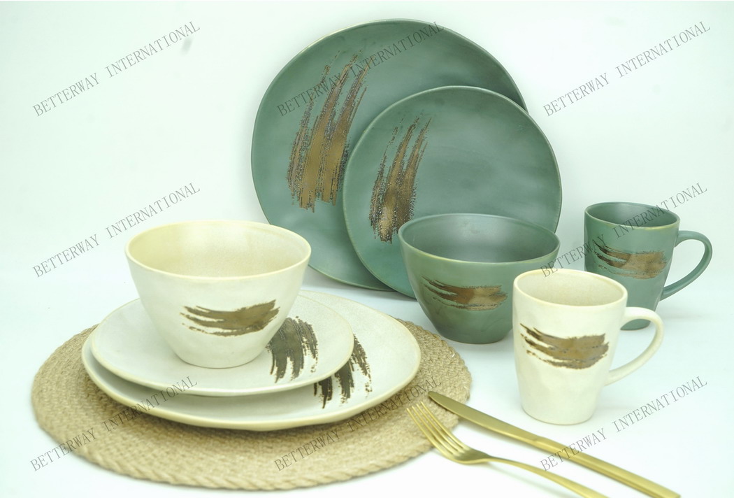 Stoneware dinnerware reactive glaze with metalic engraved brush pattern