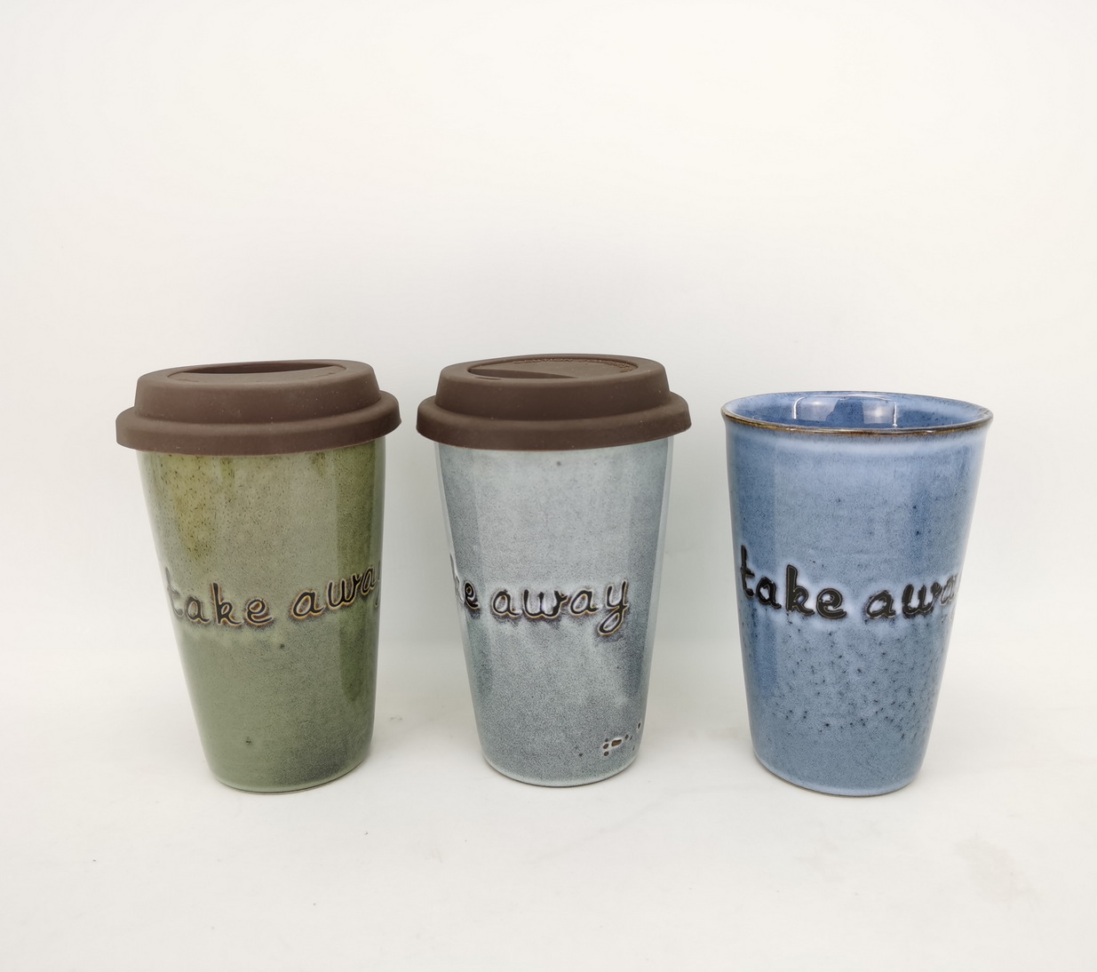 stoneware coffee mug with silicon lid take away LS085