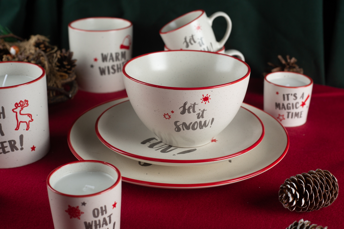 stoneware Christmas design red color rim with speckle