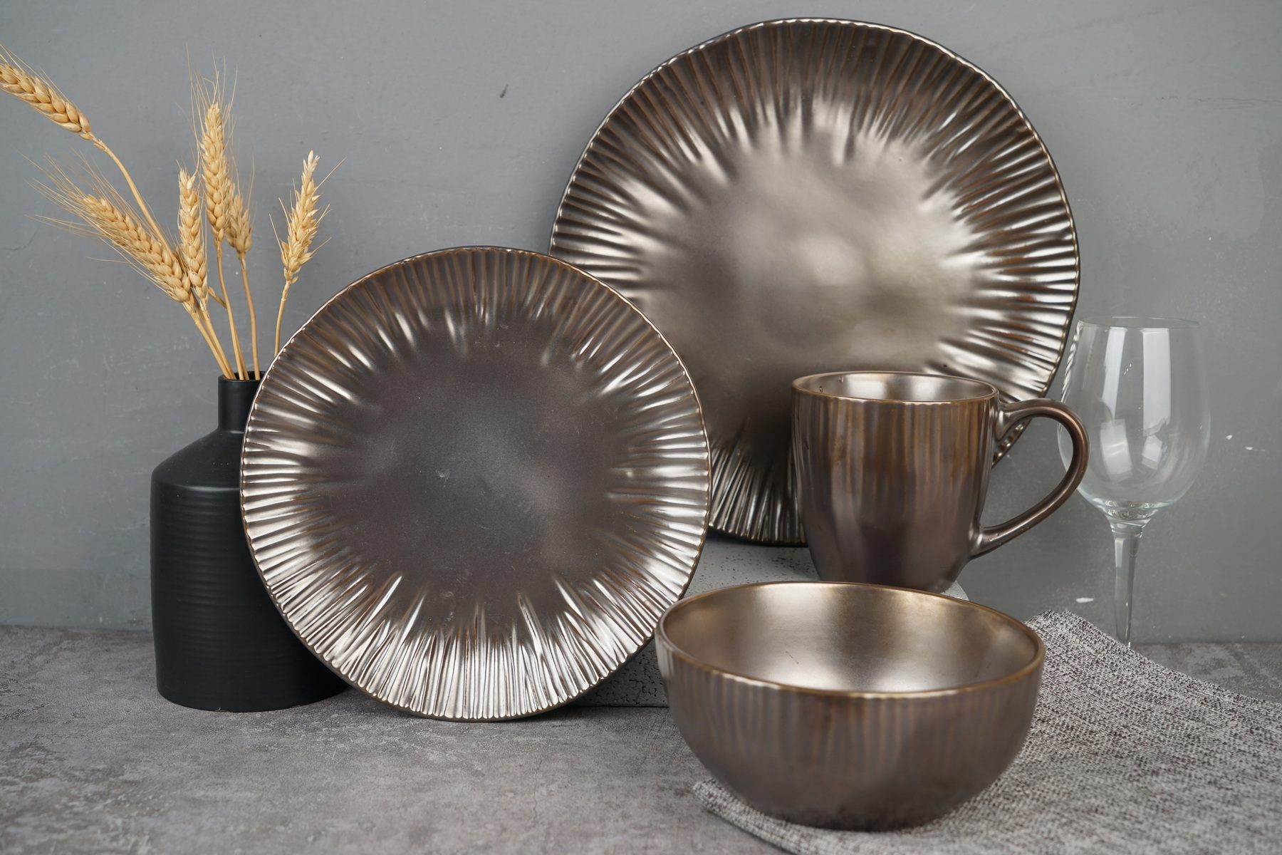 stoneware metallic glaze dinnerware set QX690