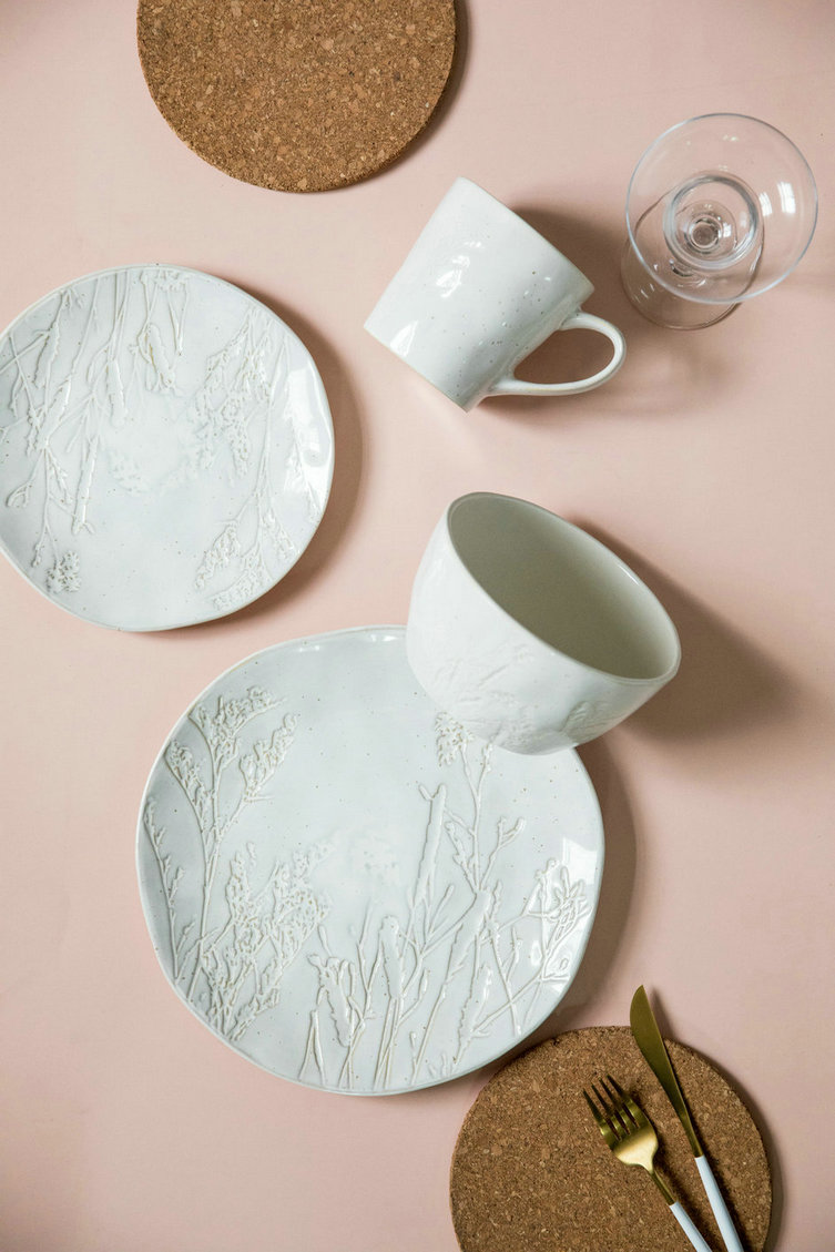 stoneware dinnerware set QX