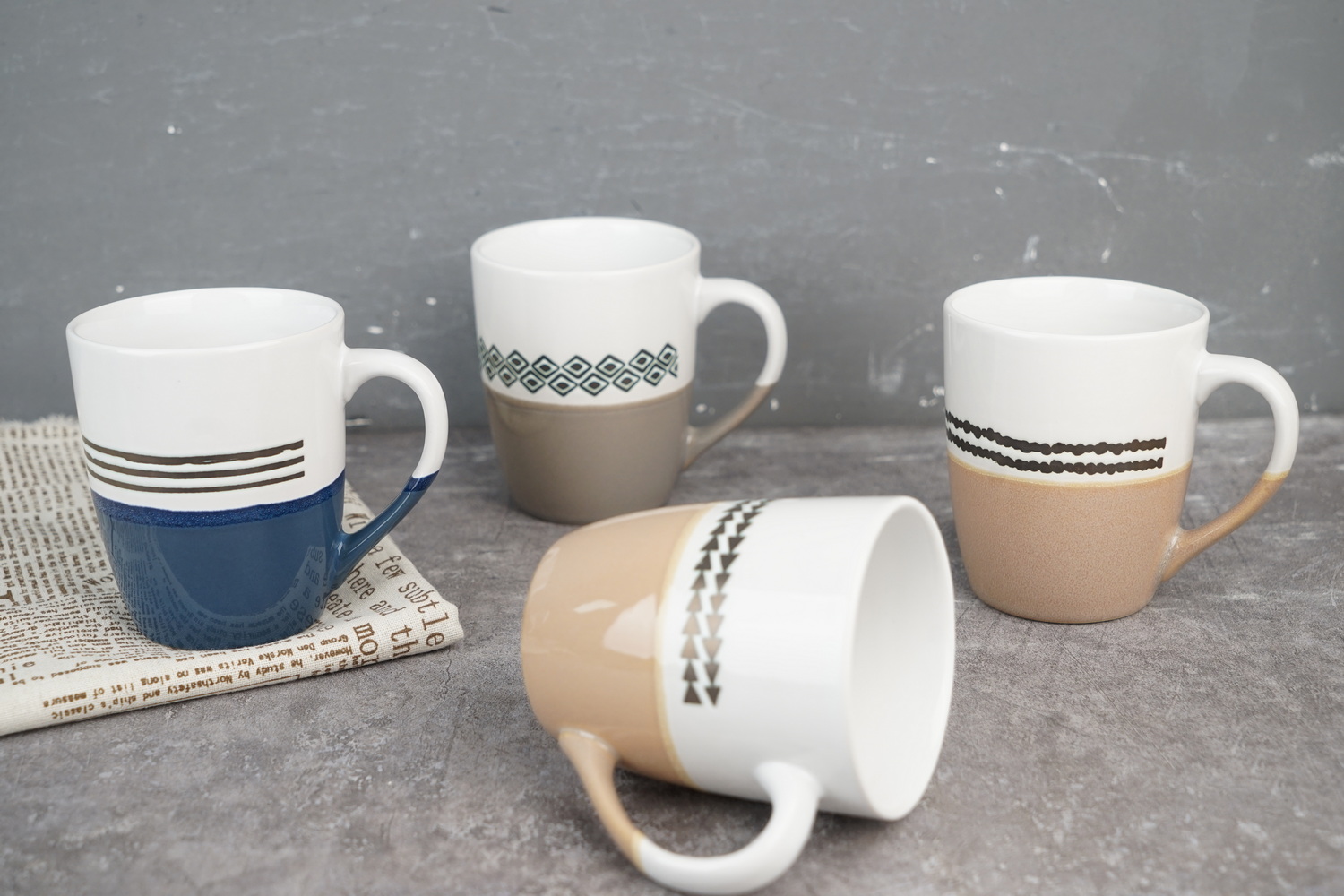 stoneware mug with engraved print LS127