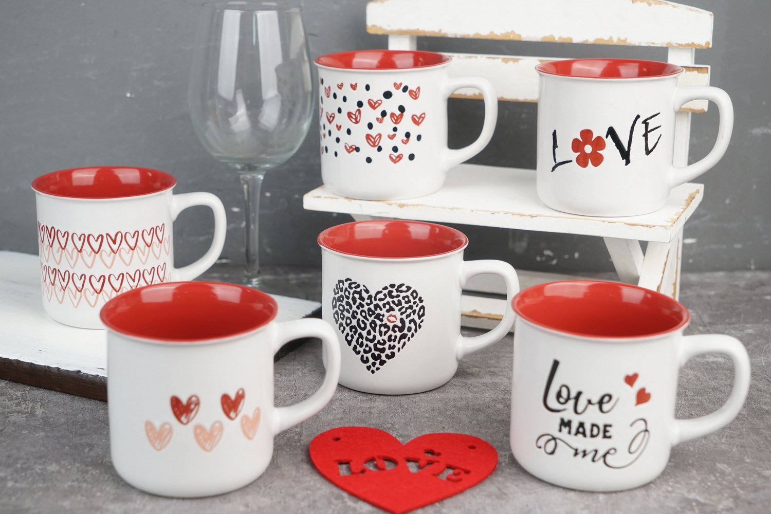 stoneware love mug set embossed pattern K731