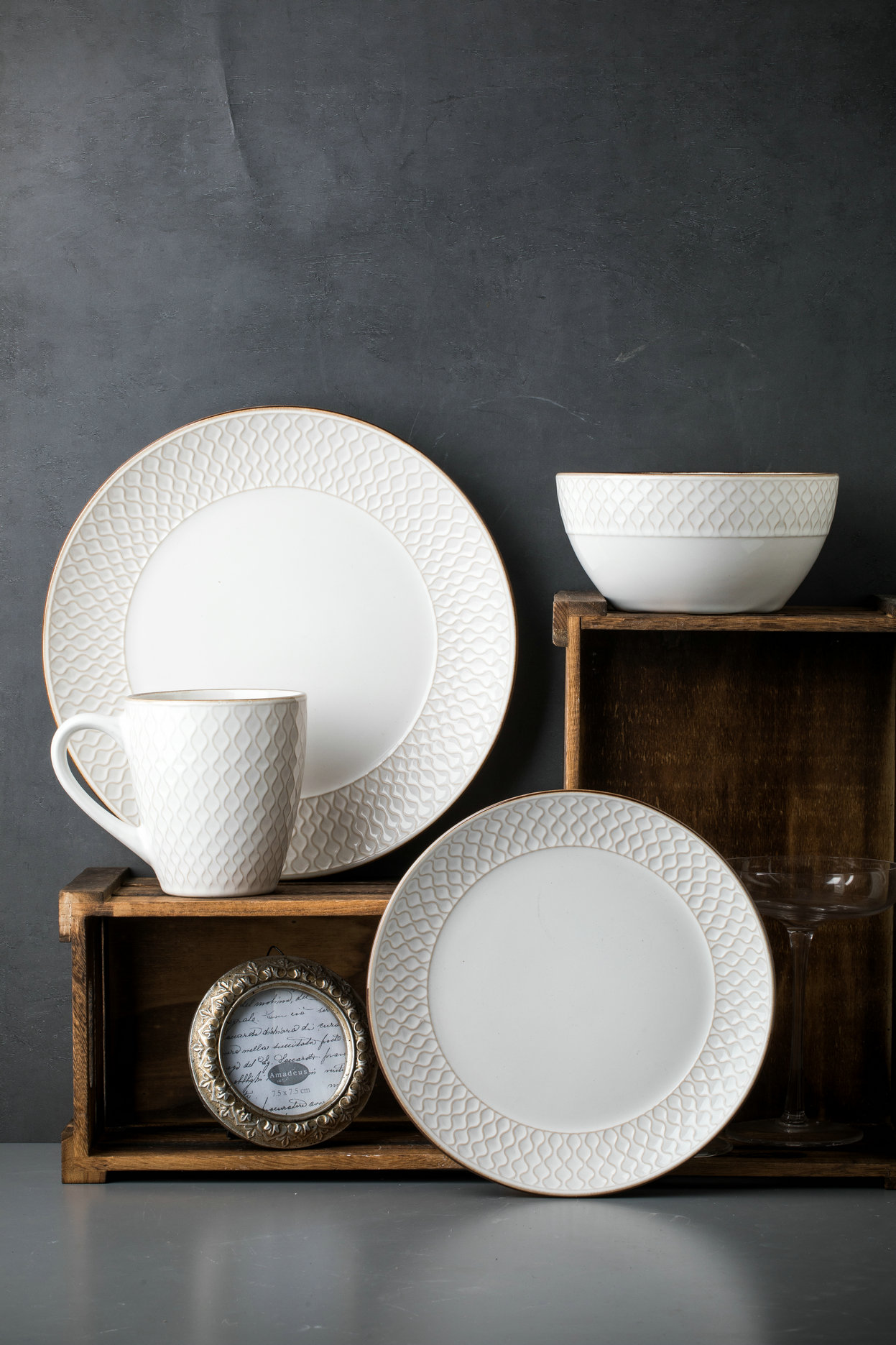 stoneware dinnerware set QX