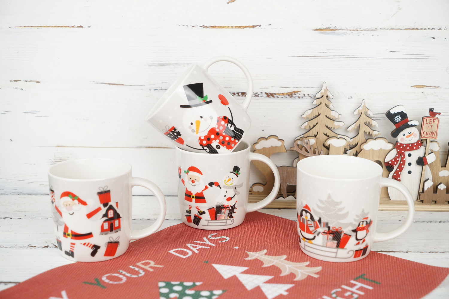 New bone china mug with Xmas design 7897Y 7905Y