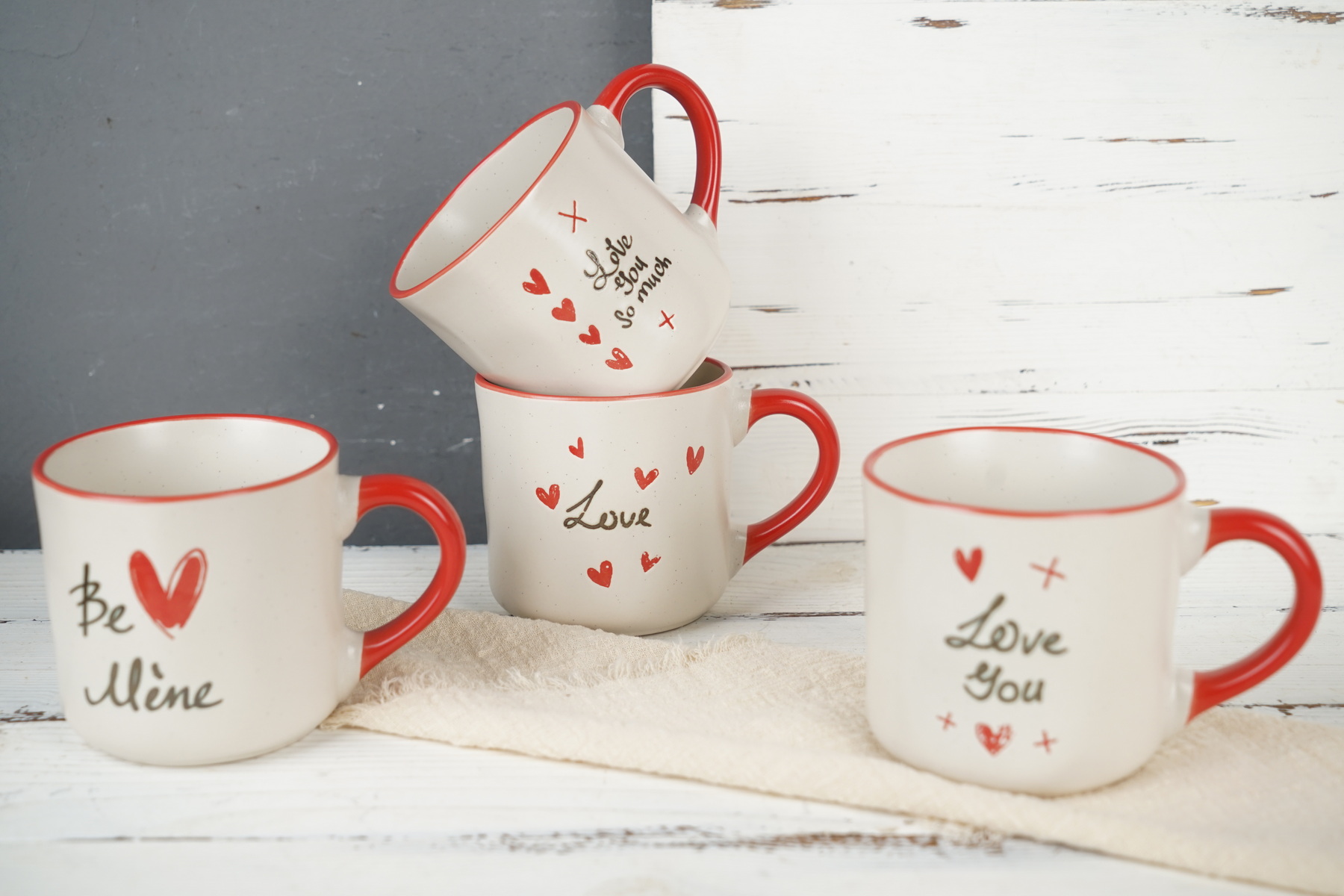 stoneware mug with heart pattern BH909