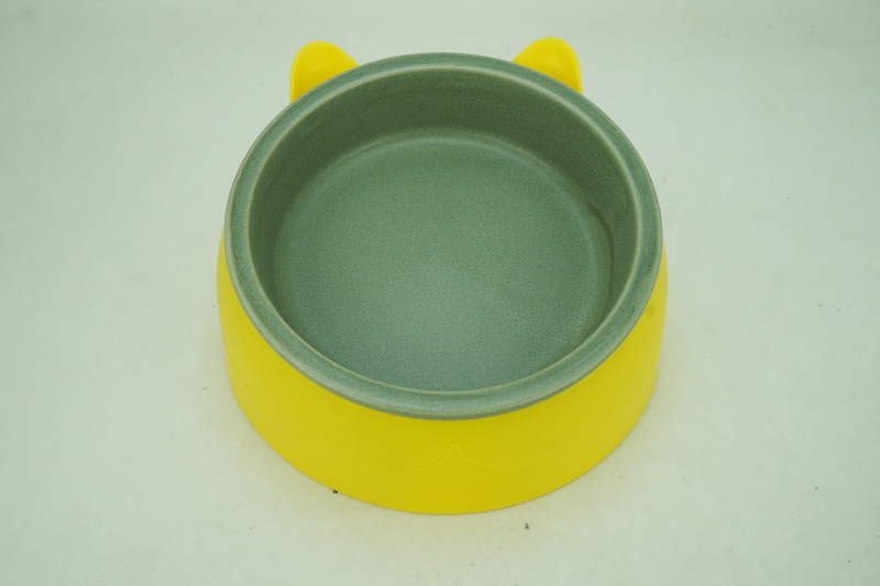1x stoneware 600ml pet bowl with plastic holder  PE9071